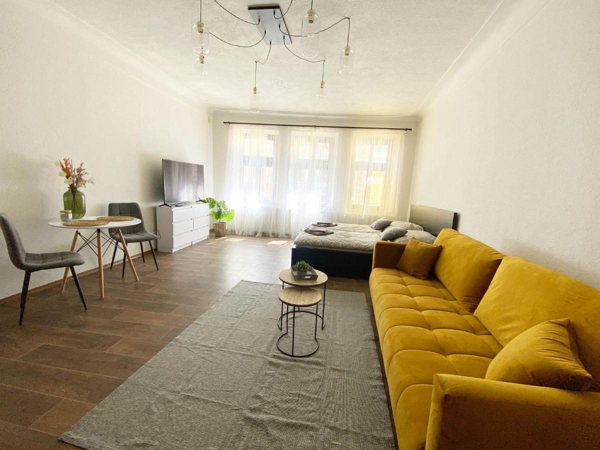 Kovarik Apartments I Оломоуц Екстериор снимка