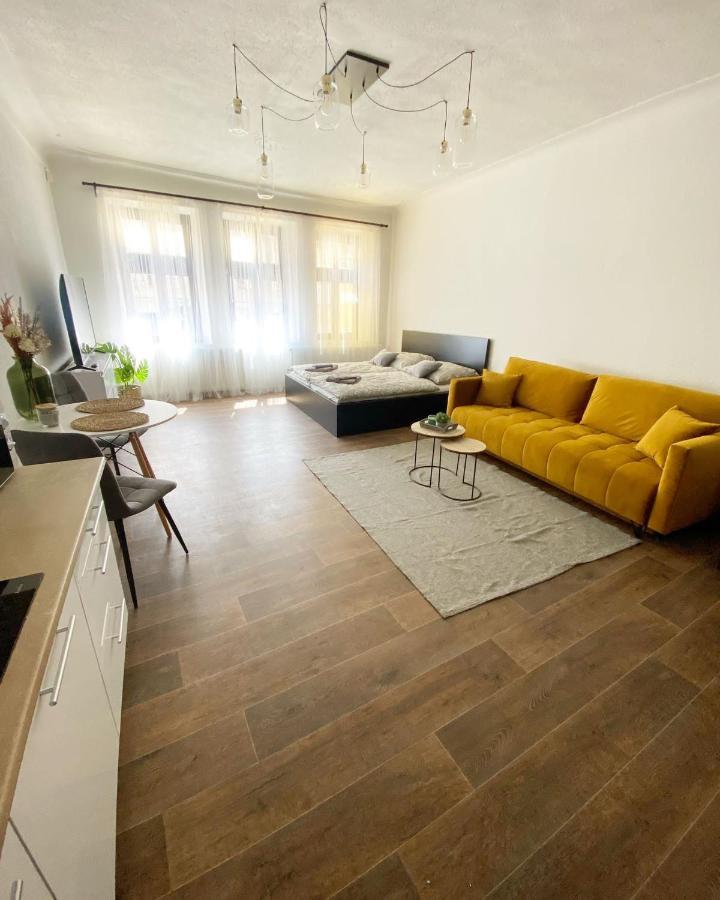 Kovarik Apartments I Оломоуц Екстериор снимка